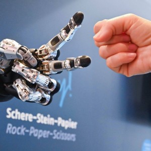 人工智能用来国际象棋和围棋等复杂游戏